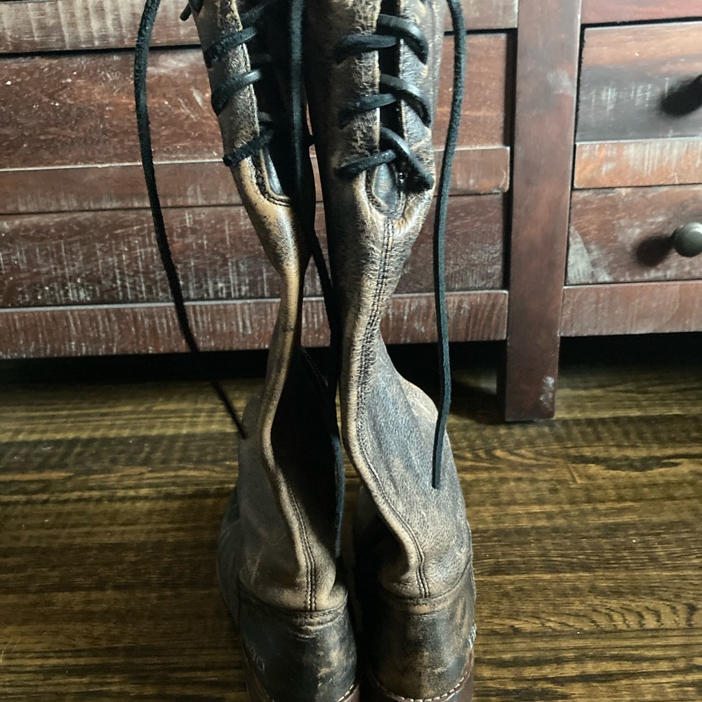 LN BedStu Manchester tall boots size 6.5